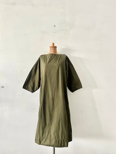 【美品】定価4.4万　45R　コーティングウェザー テントドレス　オリーブ　 画像1