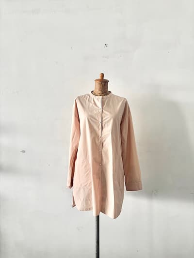 Ouur　バンドカラー　ロングシャツ　サイズ２　サーモンピンク　コットン　 画像1