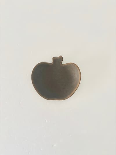 【美品】古谷製陶所 サビ釉 りんご皿 小　　 画像1