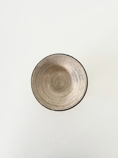 【美品】小澤基晴　粉引6寸浅鉢 画像1