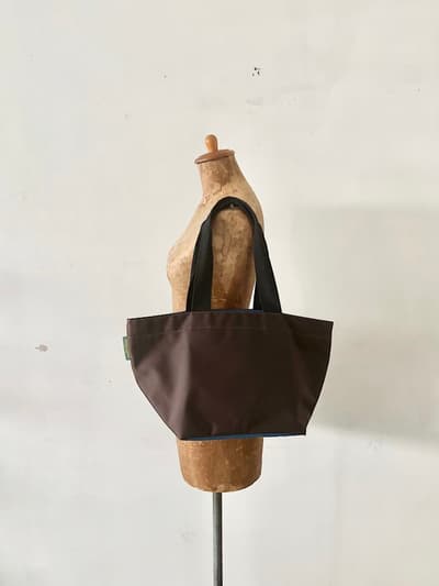 【美品】 Herve Chapelier 　1028N　ナイロン舟型ショルダーバッグ　ブラウン　ブルー 画像1