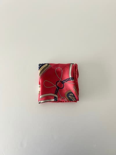 【美品】定価1.3万　manipuri　シルクスカーフ　オレンジピンク　 画像1