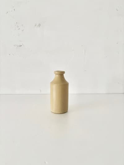 【イギリス】ヴィンテージ　ボトル　陶器　瓶　 画像1