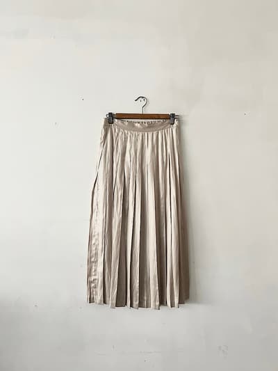 Porter des boutons　ロングプリーツスカート　シャンパンゴールド 画像1