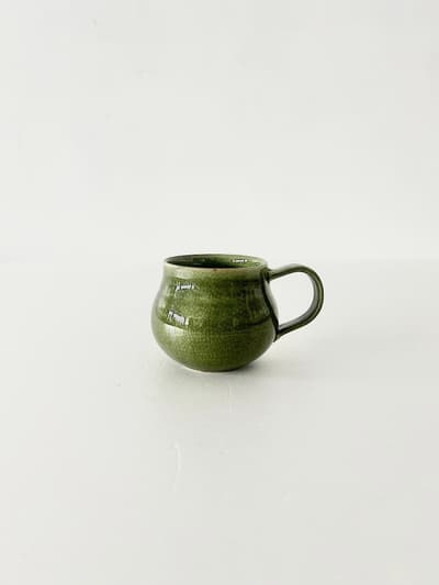 【美品】小谷田潤　丸マグカップ　オリーブ 画像1