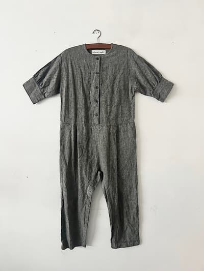 【美品】si-si-si　confort　リネン　ブラックシャンブレー　オールインワン 画像1