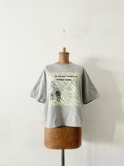 【2025SS】JOUNAL STANDARD LUXE 　プリントT　ON THE WAY 画像1