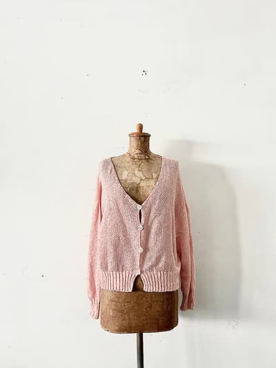 【美品】spick & span　ペーパーヤーンVネックカーディガン　2025年 画像1