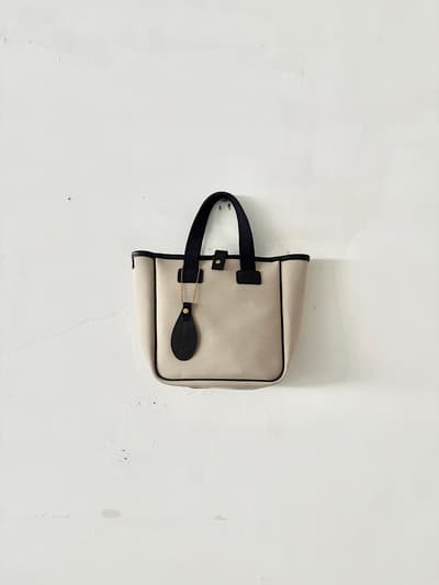 【美品】BRADY　BECK　トートバッグ　TAUPE　 画像1