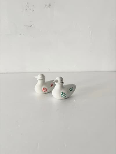 【美品】山鳩醤油入れ 赤　青　２点セット 画像1