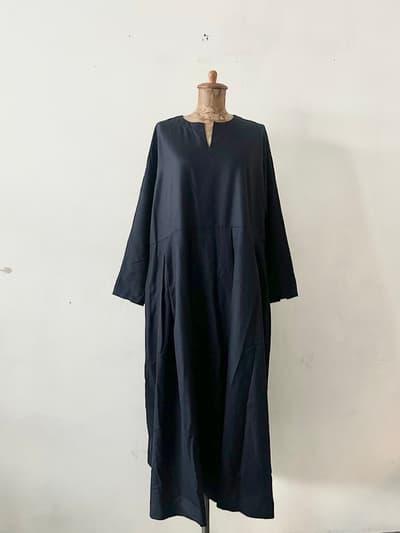 【美品】ARTS&SCIENCE　ウールシルクワンピース　サイズ1 画像1