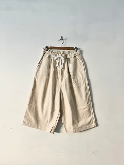 【未使用】Gauze#　コットンコーデュロイルーミーパンツ　MILK　G291 画像1
