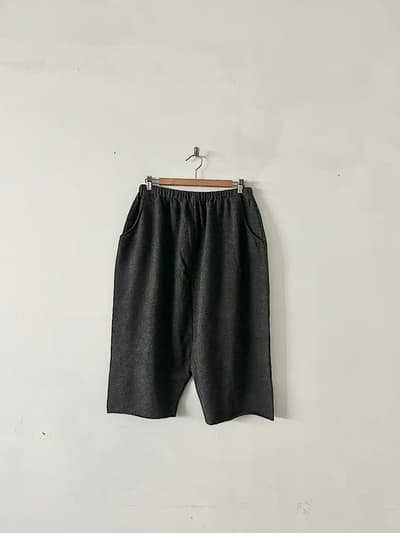 【美品】evameva　ウール　サルエルパンツ　グレー　 画像1