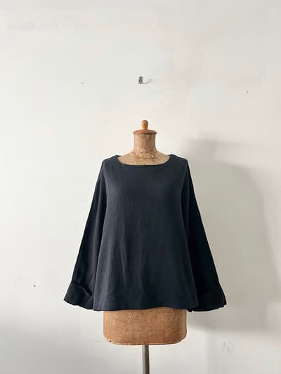 yuni  　コットン　ポリエステル　ブラウス　サイズF　ネイビー 画像1