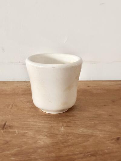 フランスアンティーク 白磁のカフェオレカップ  10cm 大サイズ 画像2