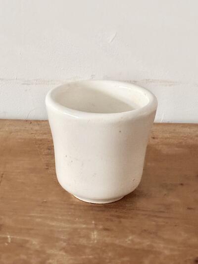 フランスアンティーク 白磁のカフェオレカップ  10cm 大サイズ 画像5