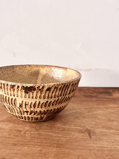 【作家】田鶴濱守人 刷毛目 茶碗 / ボウル（口径14.5cm） 画像3
