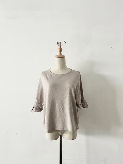 【美品】GAUZE フリルスリーブカットソー 画像1