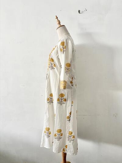 【美品】AINA ブロックプリント　カディコットンワンピース 画像6