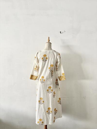 【美品】AINA ブロックプリント　カディコットンワンピース 画像8