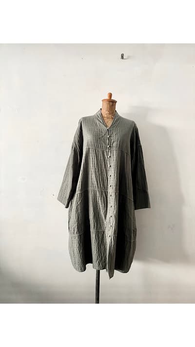 Babaghuri 　インド綿　前開き　ワンピース　カディコットン   画像1