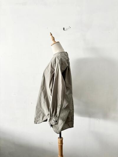 【美品】OUTIL CHEMISIER CORSIER フロントギャザー プルオーバーシャツ 画像4