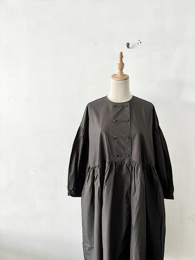 【美品】オオカミとフクロウ オオカミとハリネズミのエクリュ ワンピース うすずみ 画像2