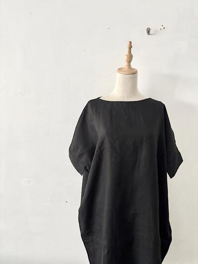 【美品】Honnete オネット リネン ボートネック ロングワンピース ブラック ポーランド製 画像2
