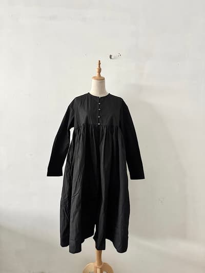 【未使用タグ付】Gauze# ガーゼ ギャザーワンピース マットブラック F 画像1