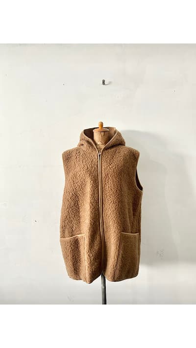 【MENS】COLD BREAKER　ウールボアベスト　モカベージュ　2XL　 画像1