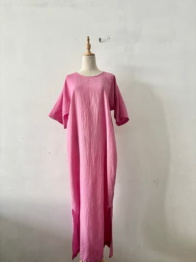 ヂェン先生の日常着　マキシ丈ワンピース ロングワンピース ピンク Mサイズ 画像1