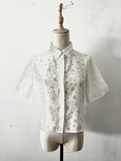 【美品】SHE THROUGH SEA 星柄 半袖 シャツ 画像2