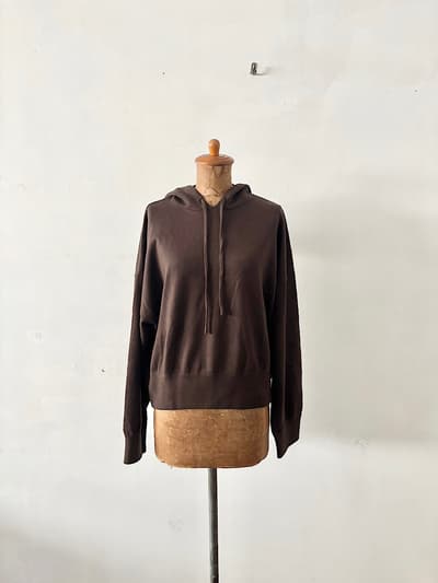 ZARA　ニットフード付きスウェットシャツ 　サイズ M 画像1