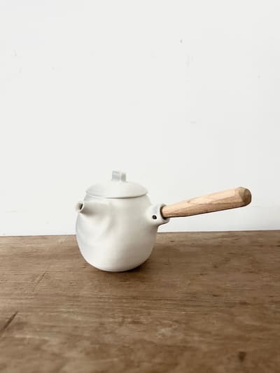 【美品】作家物 馬場勝文 しずく急須 白 木工取手  画像1