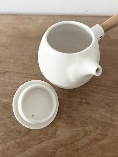 【美品】作家物 馬場勝文 しずく急須 白 木工取手  画像8