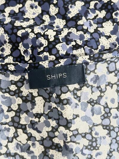 【美品】SHIPS ブルー 花柄 総柄 ノースリーブ ブラウス 画像10