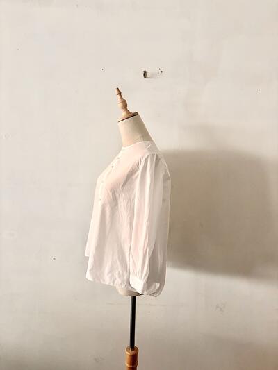 【美品】NO CONTROL AIR ノーコントロールエアー ノーカラーシャツ 白 38 画像4