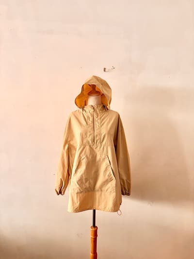 green label relaxing アノラックパーカー マウンテンパーカー ベージュ 画像1
