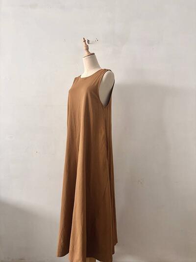 グリーンレーベルリラクシング マキシ丈ノースリーブワンピース キャメル 38 画像5