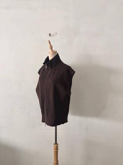【美品】グリーンレーベルリラクシング ドライバーズニットベスト ブラウン 画像3