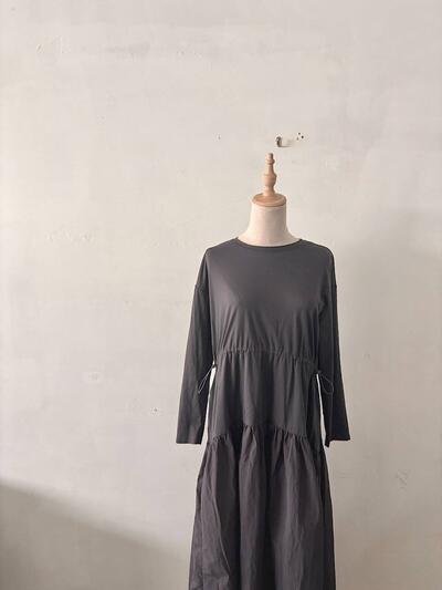 美品 グリーンレーベルリラクシング 切替ドロストロングワンピース グレージュ 画像2
