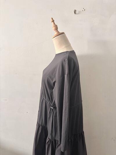 美品 グリーンレーベルリラクシング 切替ドロストロングワンピース グレージュ 画像5