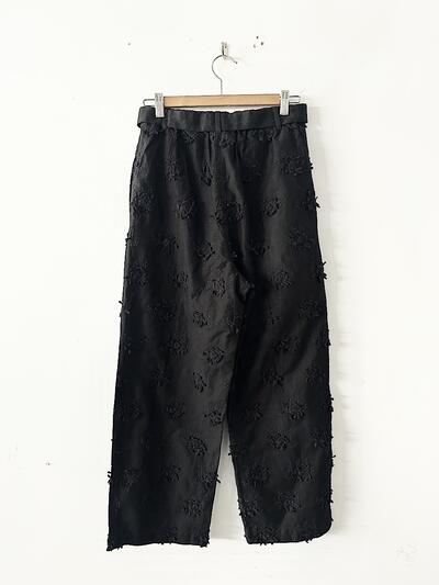 【美品】Crinkle コットンイージー刺繍パンツ 画像4