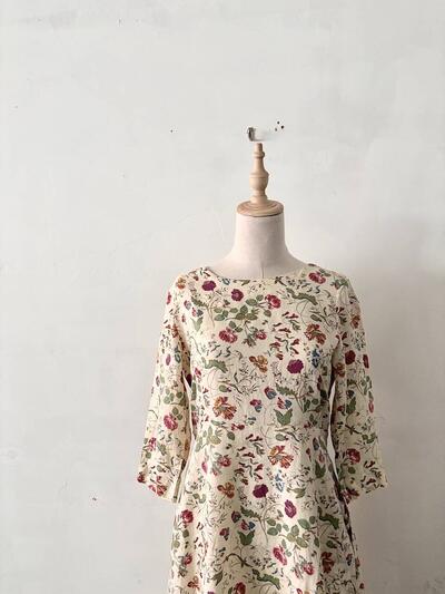 サラウェア Sarah wear リネン 花柄 総柄 ワンピース 2 クリーム 画像2