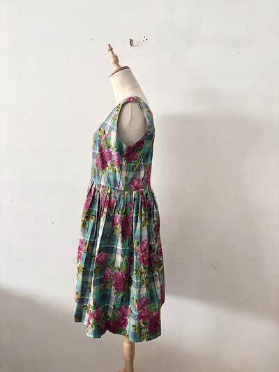 サラウェア SARAH WEAR チェック ローズプリント ノースリーブワンピース 画像5