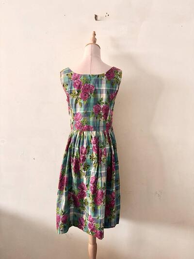 サラウェア SARAH WEAR チェック ローズプリント ノースリーブワンピース 画像8