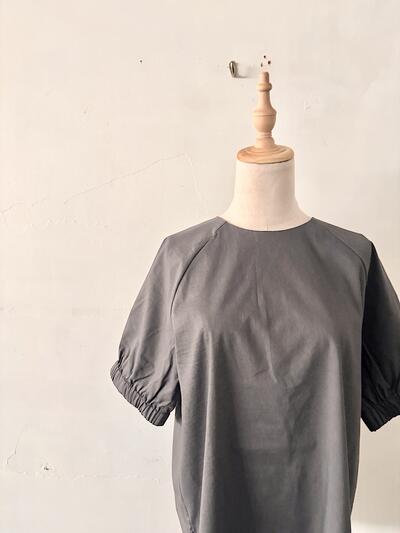 【未使用タグ付】 theory luxe  CRISP LINEN 半袖プルオーバー 38　グレー　 画像2