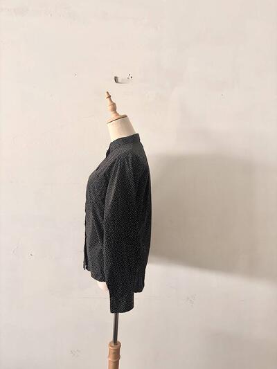 【美品】HUMAN WOMAN  コットン　ドット柄　長袖シャツ 画像5