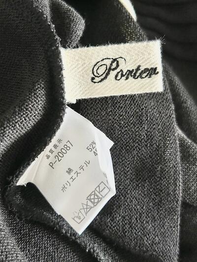 Porte des boutons フロントタック ニットシャツ ブラック・白 画像7