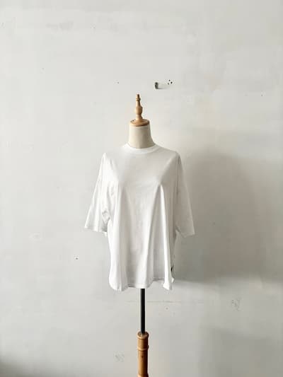 【未使用】SACRA サクラ コットン Tシャツ ホワイト 38 定価14300円 画像1